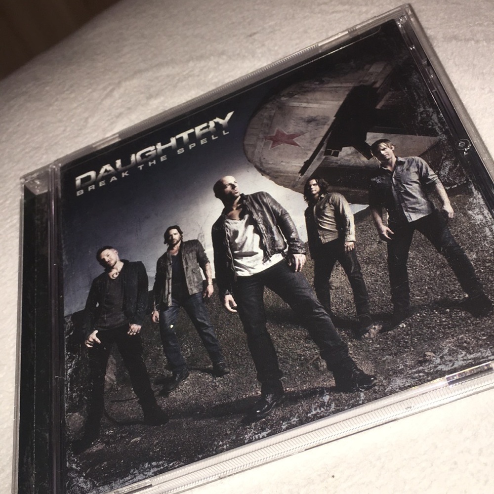 A daughtry CD